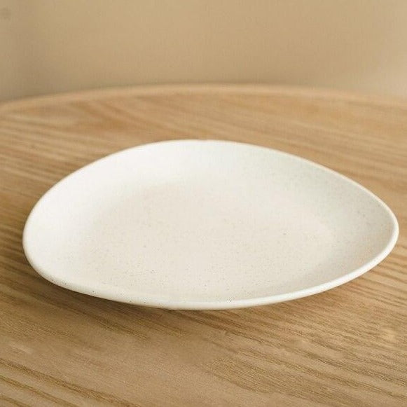 Ceramic saucer plate 